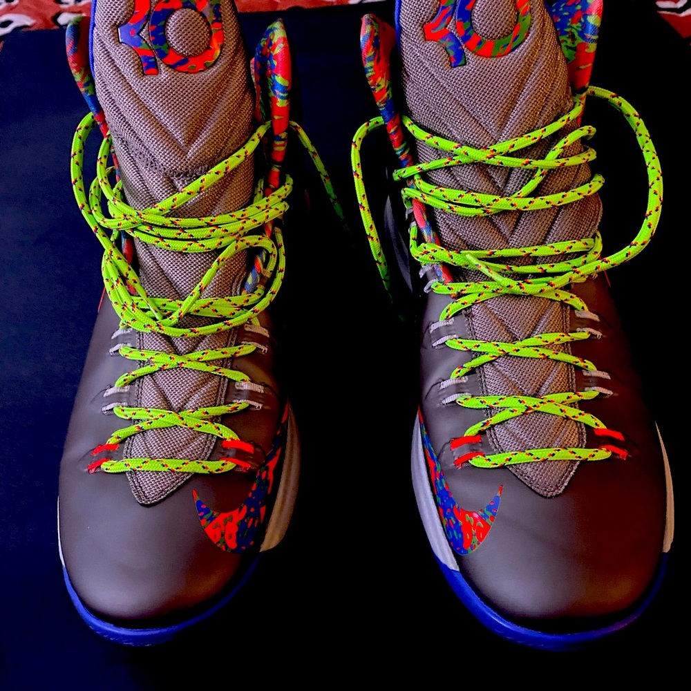 Nike Men’s KDs. Multi color. Size 13. Very lightly used.
